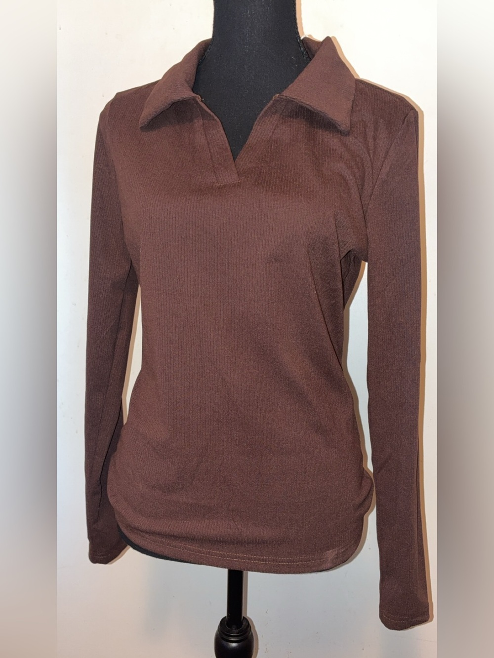 Classic Women's Brown Long-Sleeve Knit Polo Top